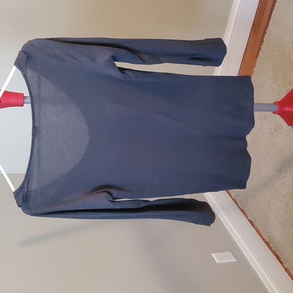 J. Crew 3/4 sleeve scoop - Picture 3 of 4